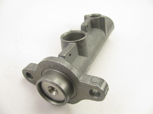 Oem Remanufacturing M2779 Reman Brake Master Cylinder W/O Reservoir