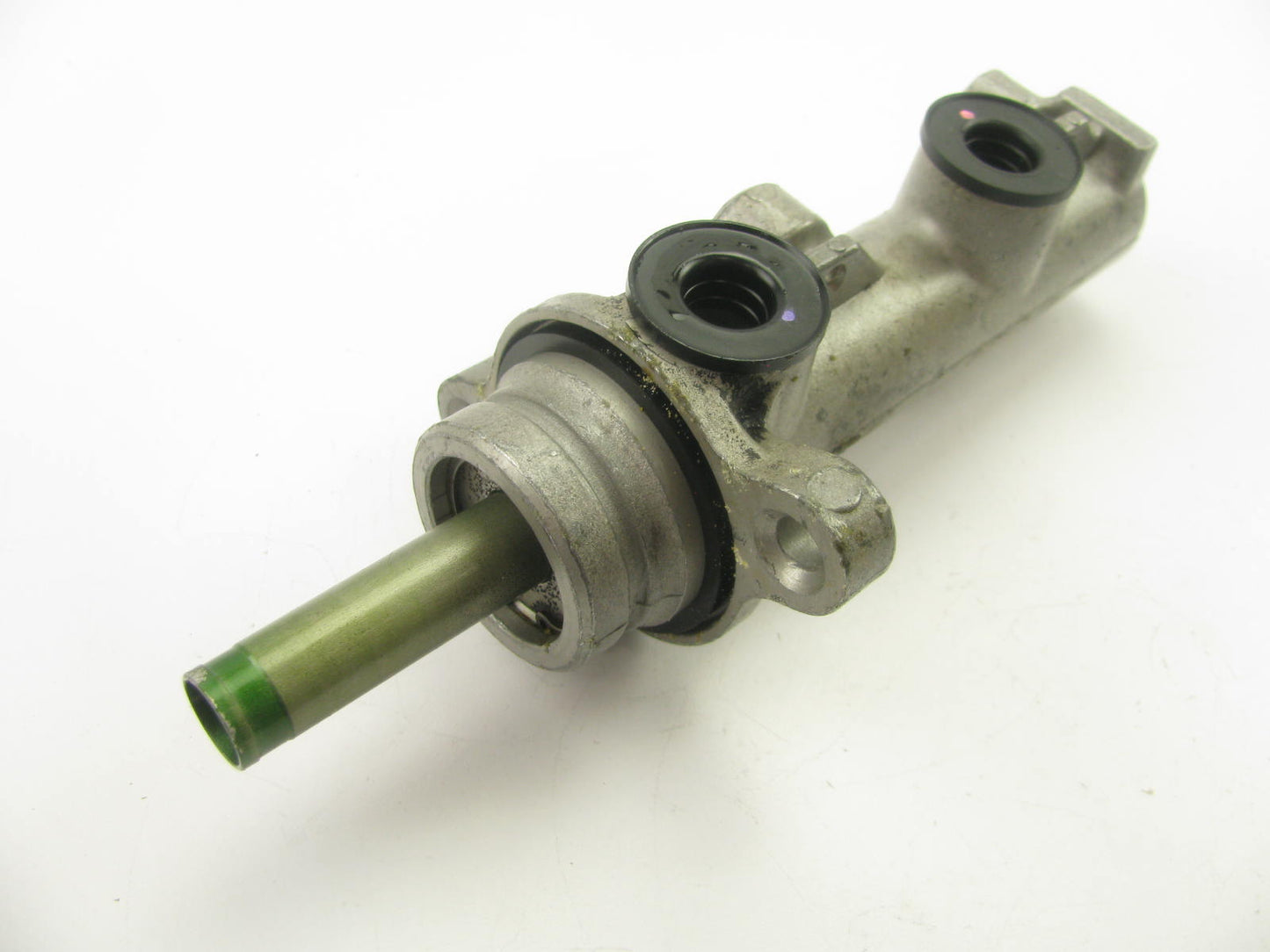 Oem Remanufacturing M3040 Reman Brake Master Cylinder W/O Reservoir