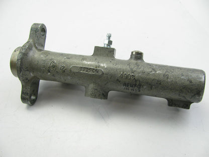 Oem Remanufacturing M3070 Reman Brake Master Cylinder W/O Reservoir