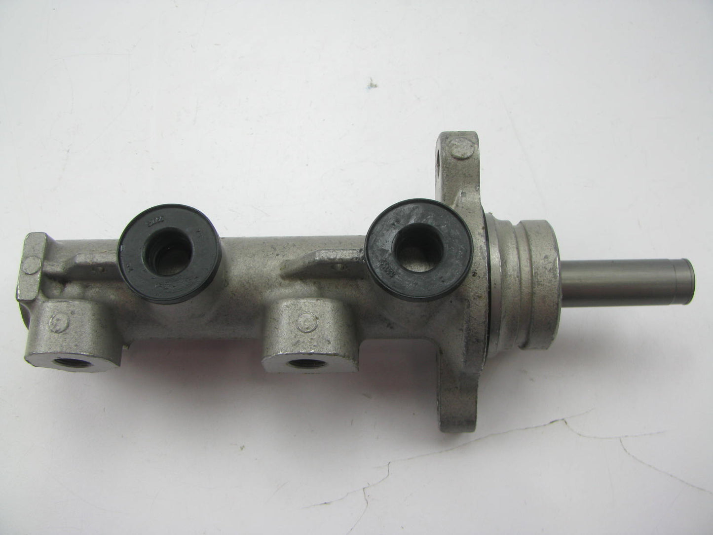 Oem Remanufacturing M3079 REMAN Brake Master Cylinder W/O Reservoir