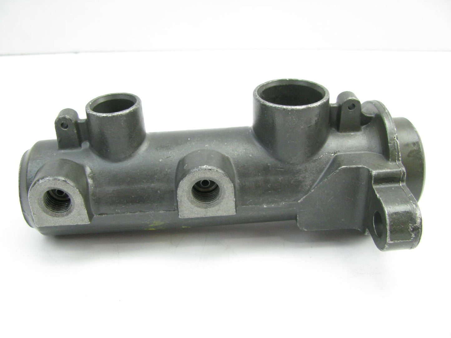 Oem Remanufacturing M3088 Reman Brake Master Cylinder W/O Reservoir