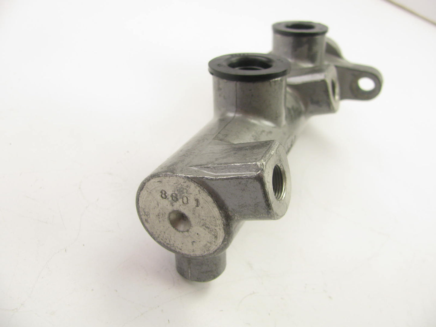 Oem Remanufacturing M3098 Reman Brake Master Cylinder For 1999-03 Ford Windstar