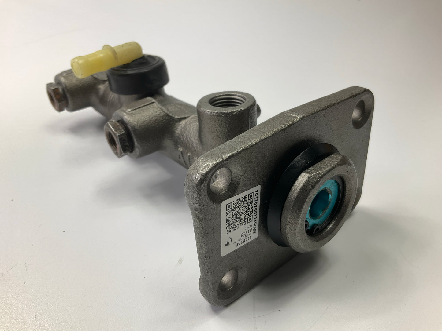 REMAN. Oem Remanufacturing M51894 Brake Master Cylinder, W/O RESERVOIR