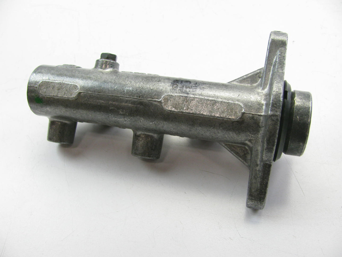 Oem M52310 Reman Brake Master Cylinder For 1988-1995 Isuzu Pickup 1989-93 Amigo