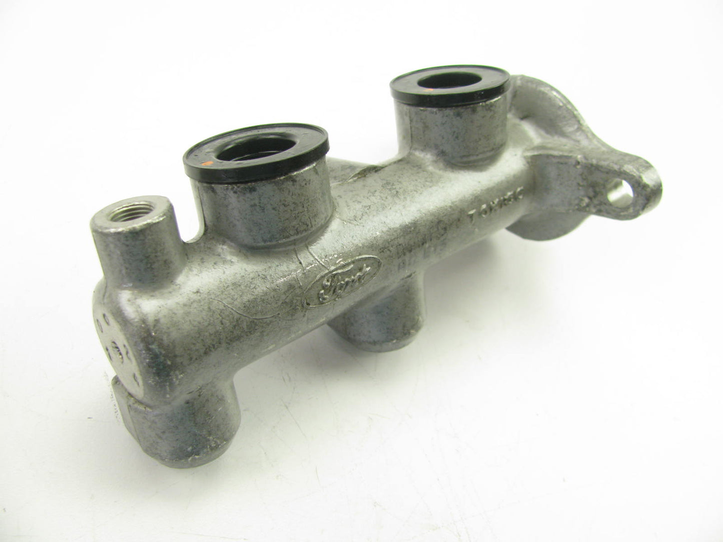 Reman Brake Master Cylinder 1997-2003 Escort 1997-99 Tracer OEM Remanufacturing