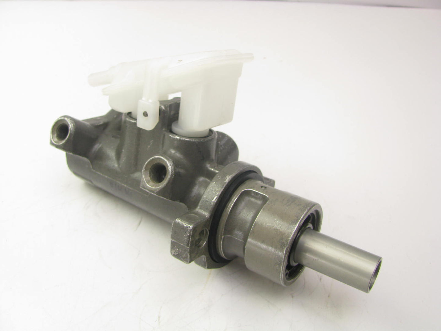Oem Remanufacturing M55115 Brake Master Cylinder 00-08 Ford Focus W/ O ABS
