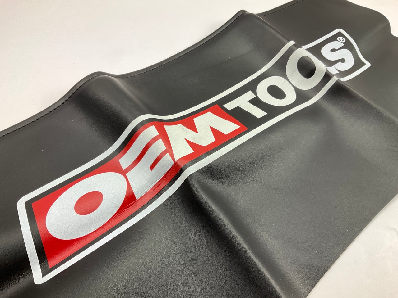 OEM TOOLS 24900 Black Vinyl Fender Cover, 27'' X 34'' Vehicle Repair Protector
