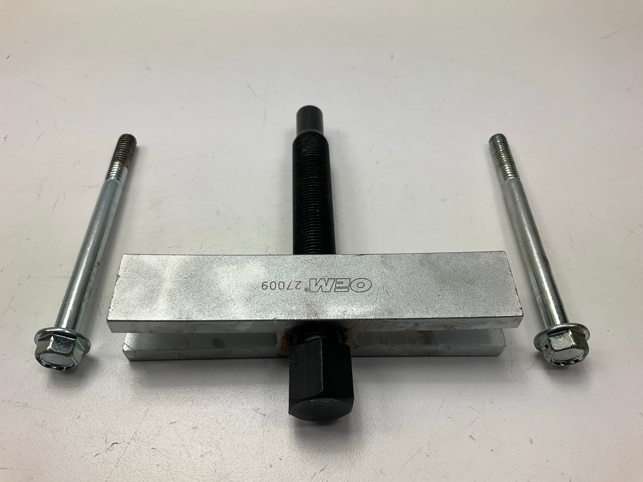 USED #12 - OEM TOOLS 27009 Timing Gear Puller Tool - Pull Timing Gears With Ease