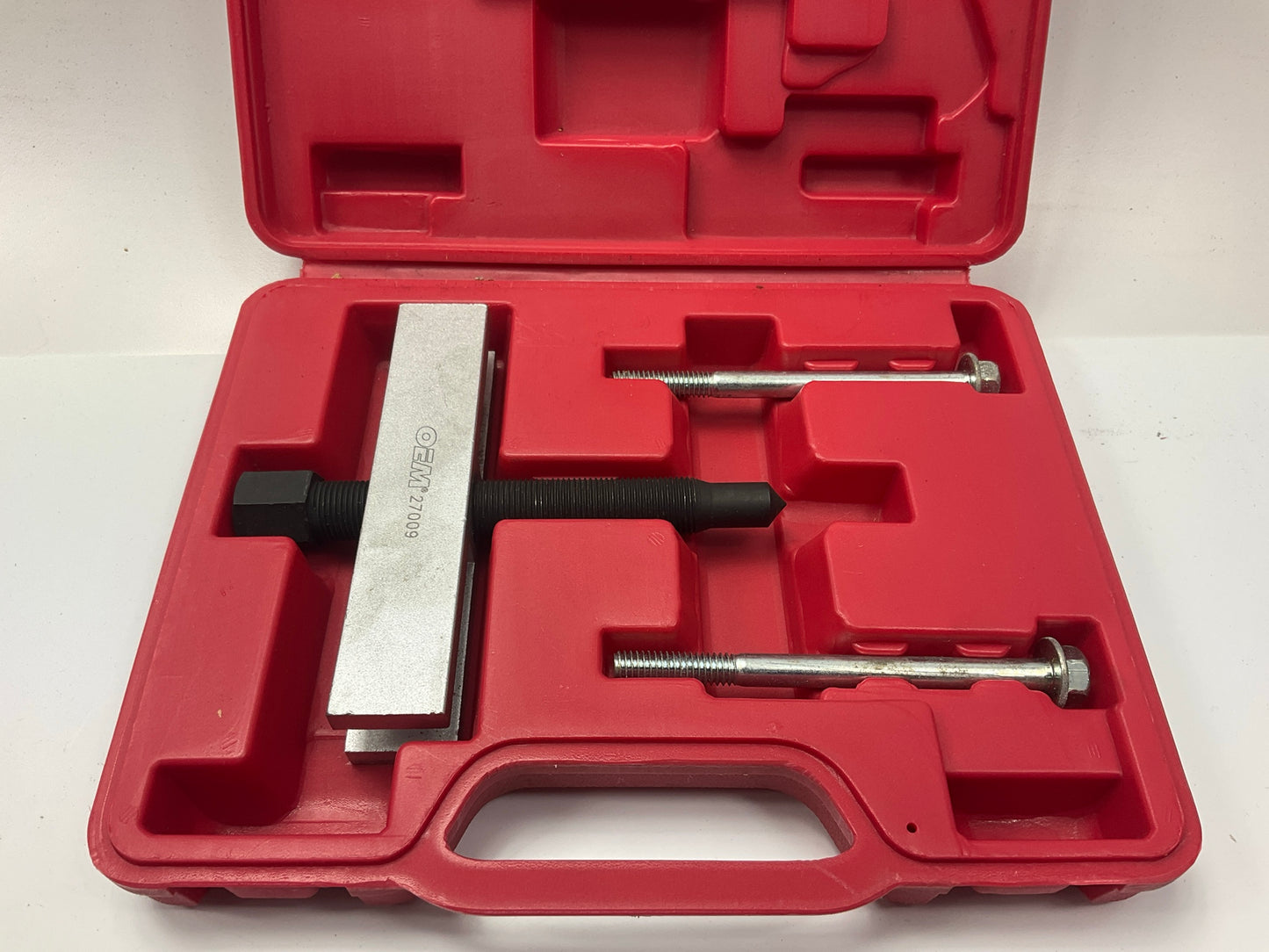 USED #21 - OEM TOOLS 27009 Timing Gear Puller Tool - Pull Timing Gears With Ease