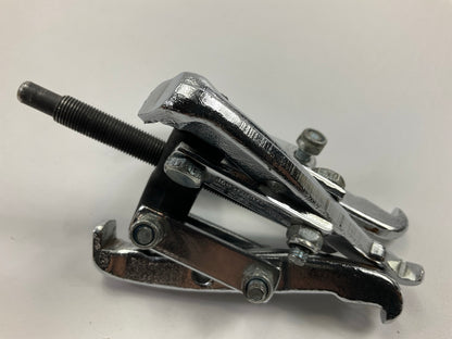 USED #12 - OEM Tools 27011 2-Ton Gear Pulley Puller, 2/3 Jaw, 3-1/4'' Spread