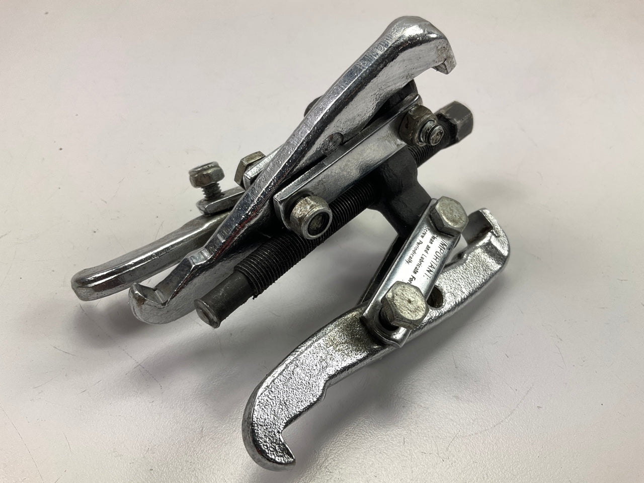 USED # 3 - OEM Tools 27011 2-Ton Gear Pulley Puller, 2/3 Jaw, 3-1/4'' Spread