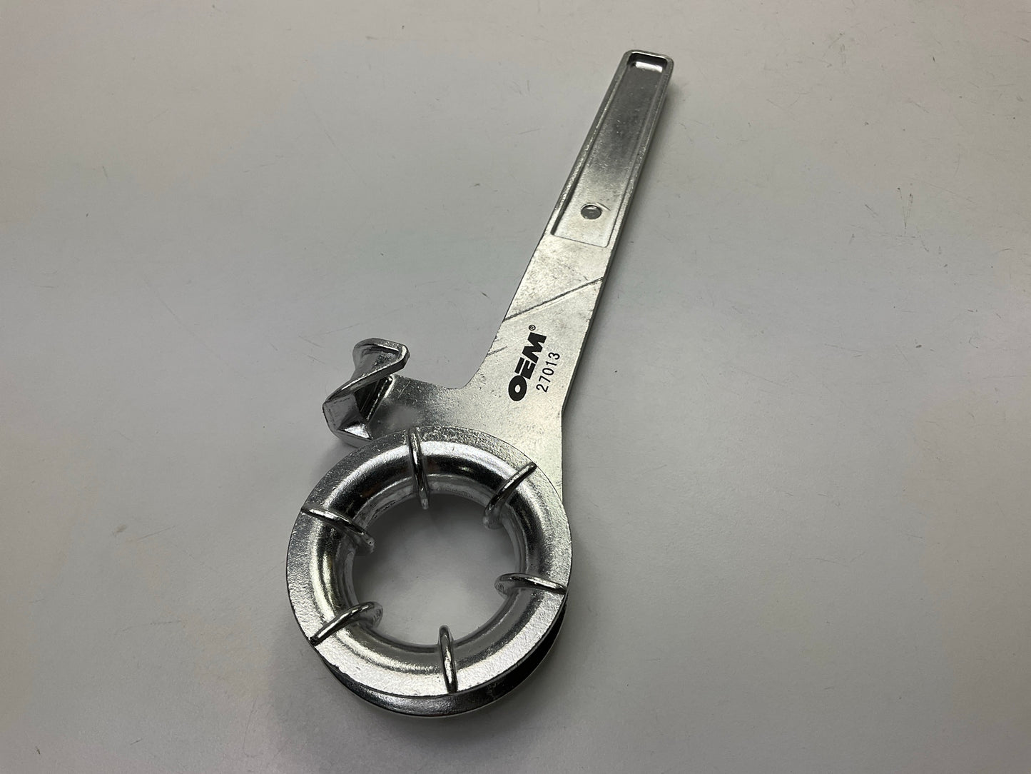 USED #19 - OEM Tools 27013 Tubing Tube Bender For Tubes Up To 1/2'' Diameter