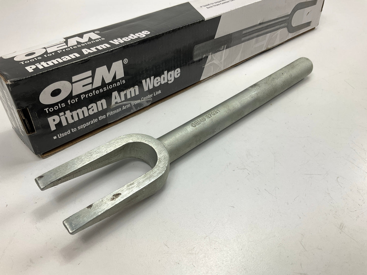 USED #15 OEM Tools 27021 Pickle Fork Ball Joint Separator, 1-1/8/'' Opening, 12''