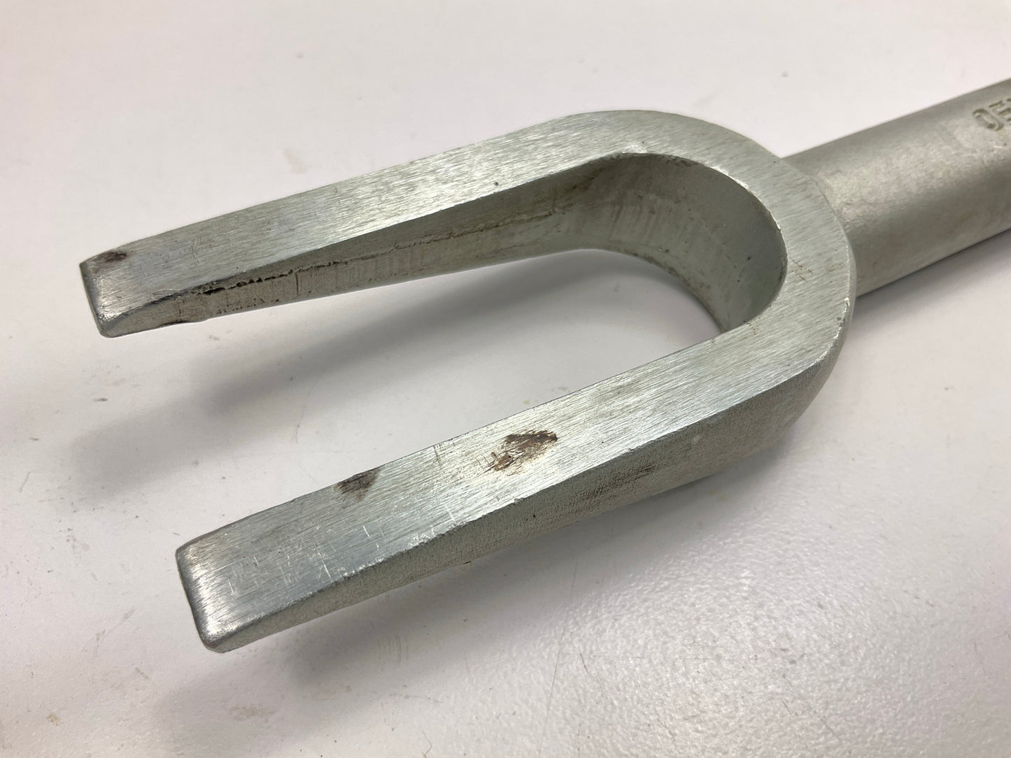 USED #15 OEM Tools 27021 Pickle Fork Ball Joint Separator, 1-1/8/'' Opening, 12''