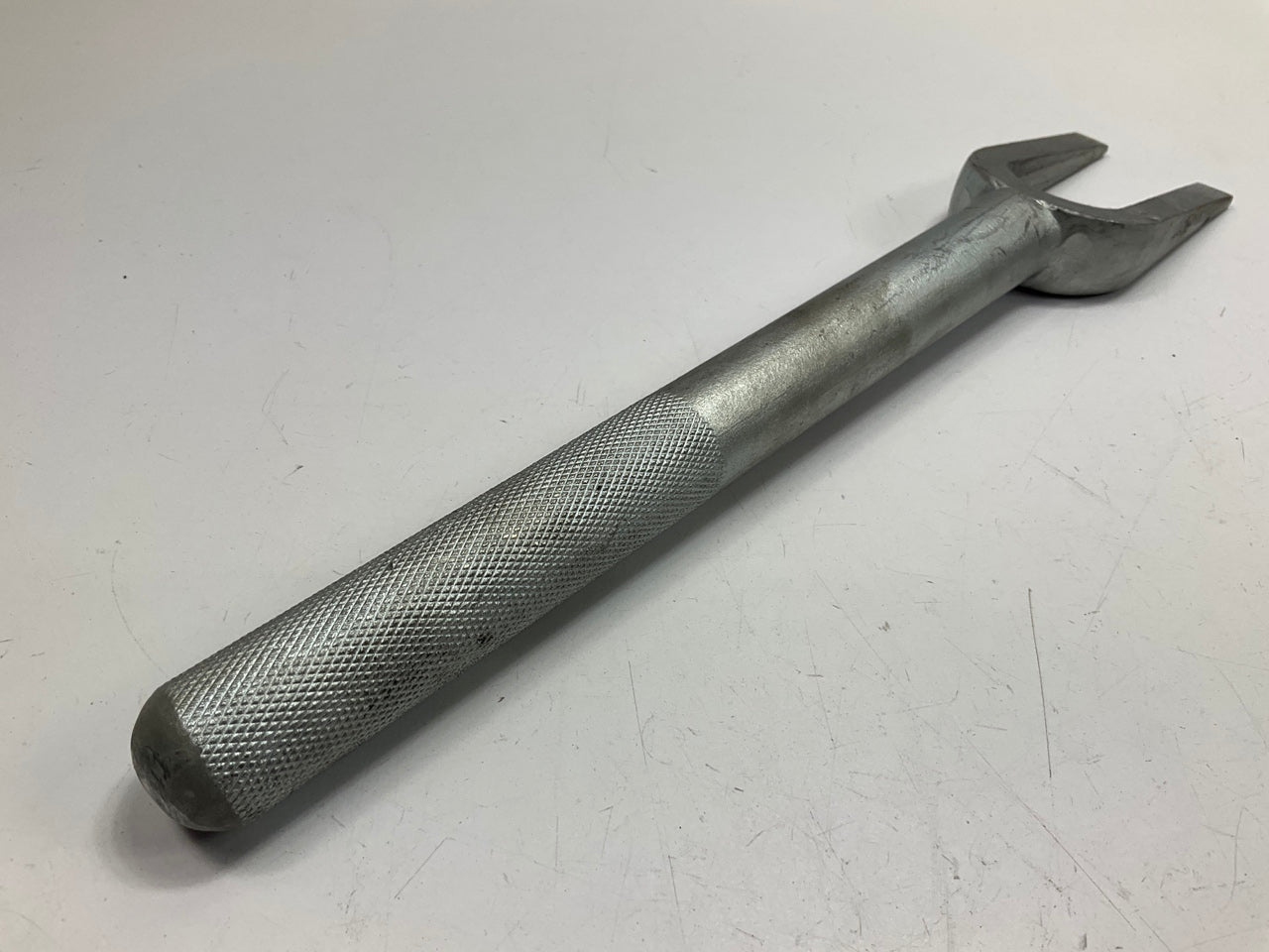 USED #17 OEM Tools 27021 Pickle Fork Ball Joint Separator, 1-1/8/'' Opening, 12''