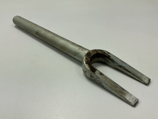 USED #21 OEM Tools 27021 Pickle Fork Ball Joint Separator, 1-1/8/'' Opening, 12''
