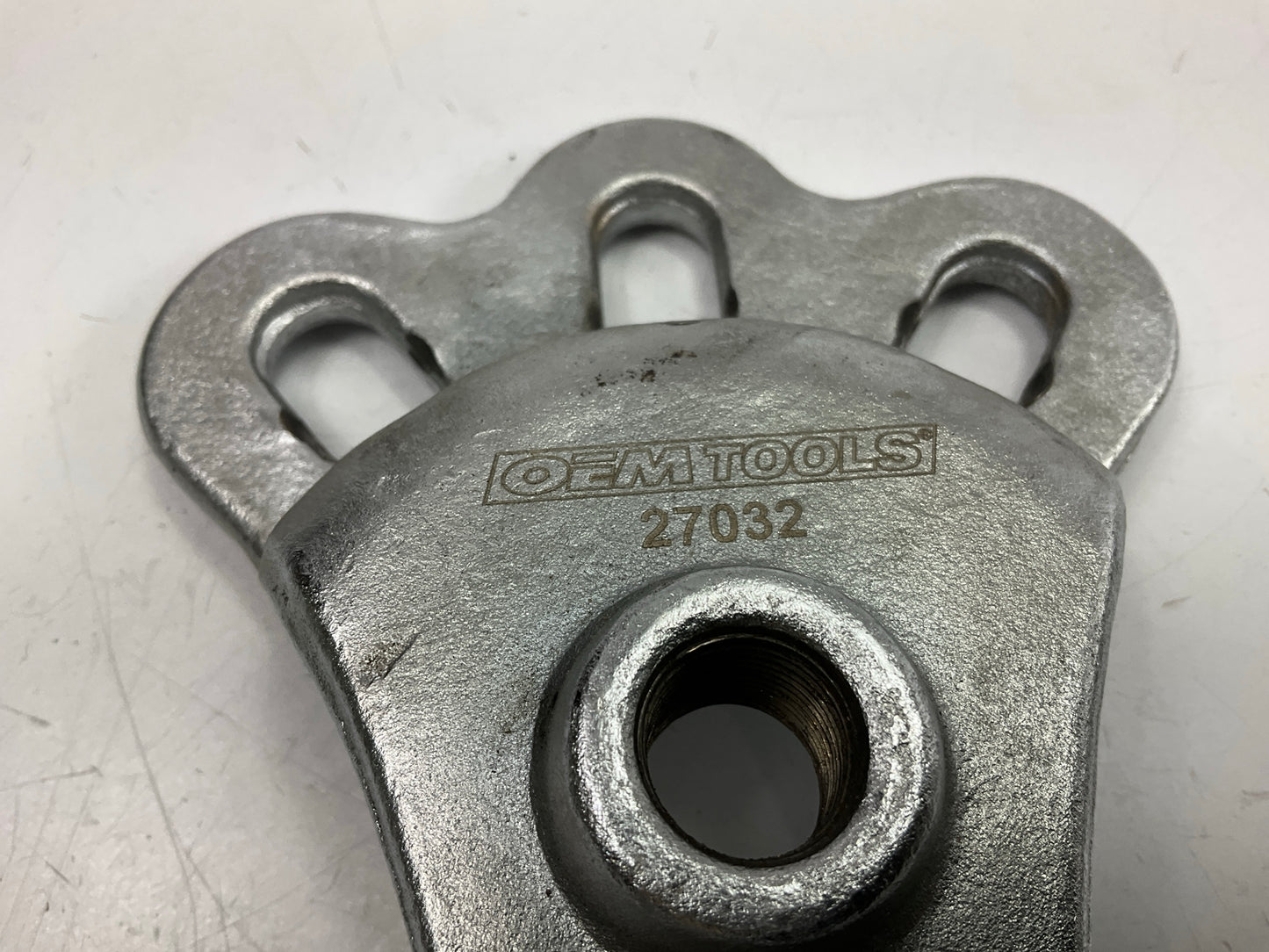 USED #22 - OEM Tools 27032 Flange Type Axle Puller For Use With A Slide Hammer