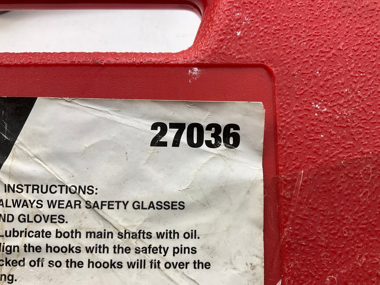 USED #24 - OEM TOOLS 27036 10.75'' MacPherson Strut Spring Compressor Tool