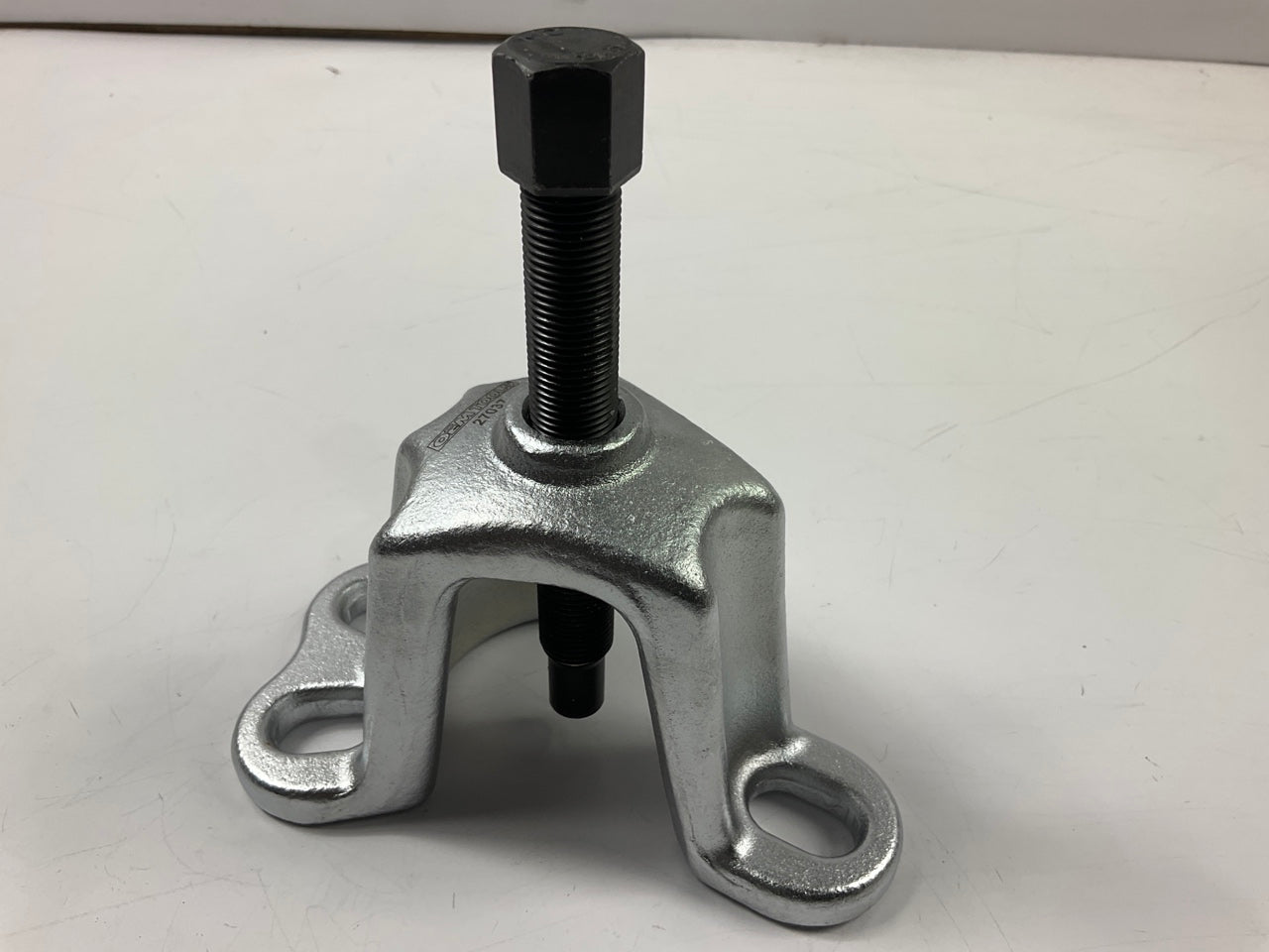 OEM Tools 27037 Front Wheel Drive Hub Puller
