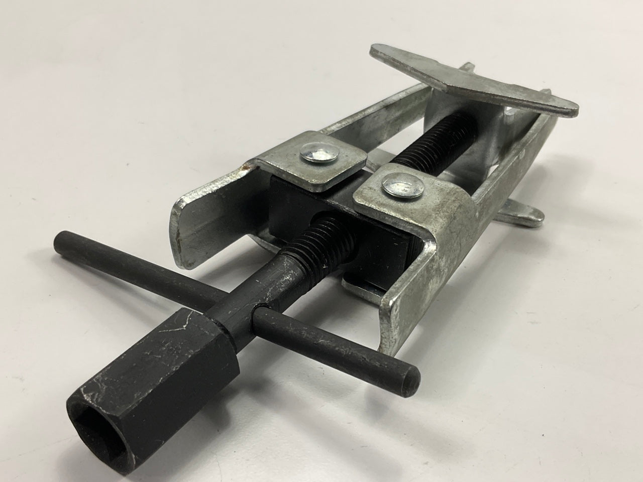 OEM Tools 27040 OHV Engine Valve Spring Compressor Tool - 2'' High X 6.8'' Long