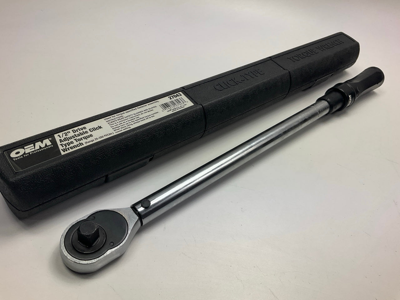 USED #14 - OEM Tools 1/2'' Drive Click Type Torque Wrench (30-250 Ft Lb)