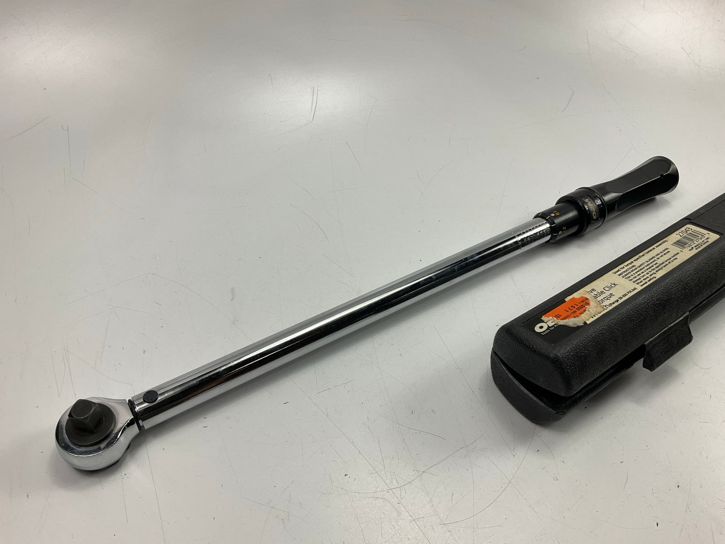 USED #20 - OEM Tools 1/2'' Drive Click Type Torque Wrench (30-250 Ft Lb)