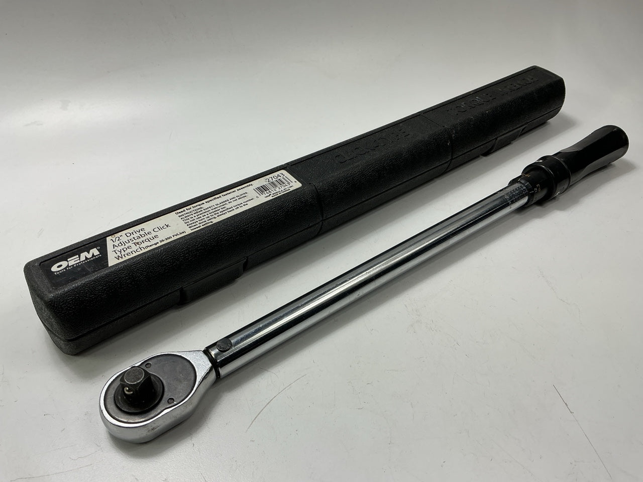 USED #24 - OEM Tools 1/2'' Drive Click Type Torque Wrench (30-250 Ft Lb)
