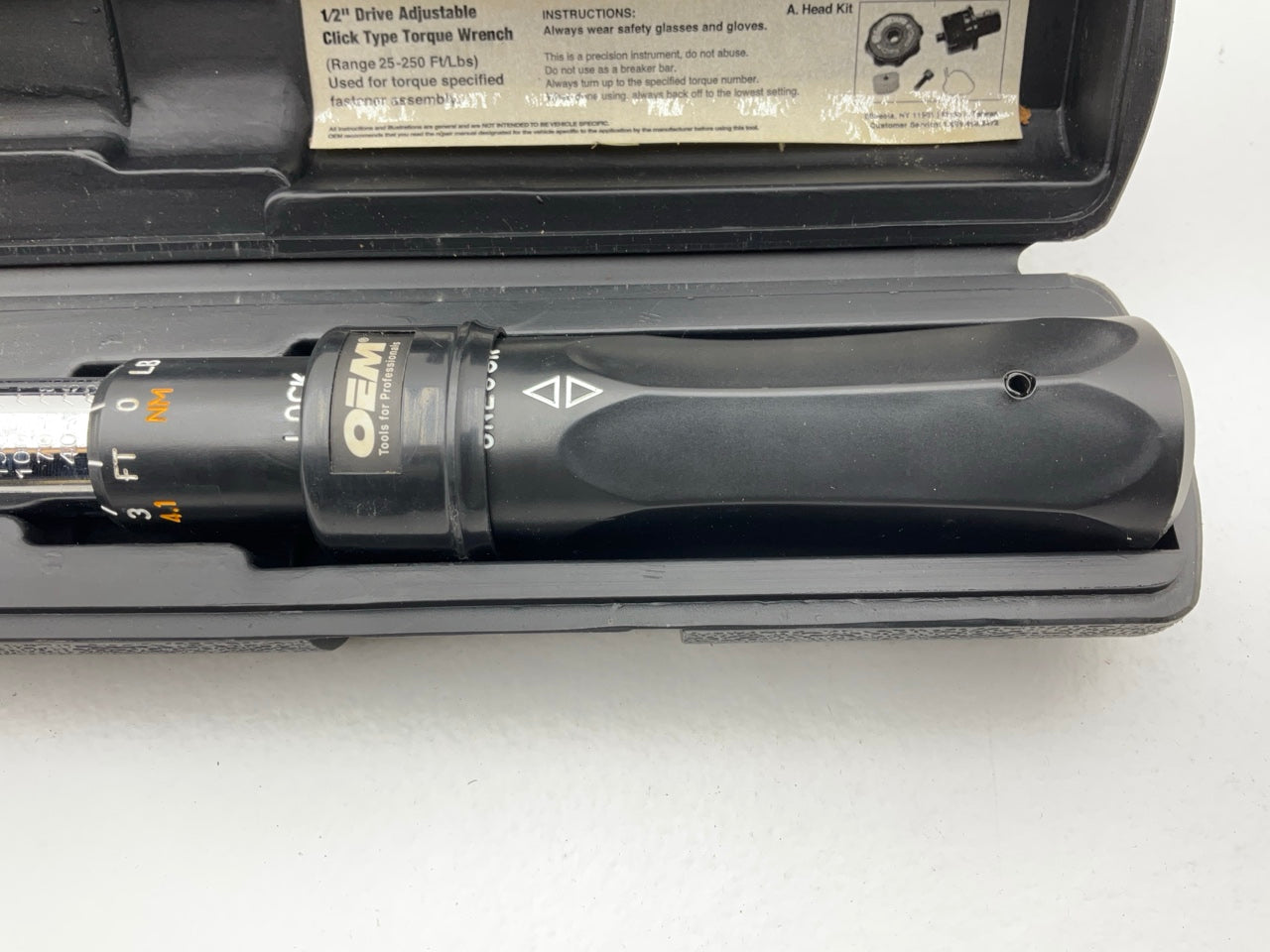 USED #26 - OEM Tools 1/2'' Drive Click Type Torque Wrench (30-250 Ft Lb)
