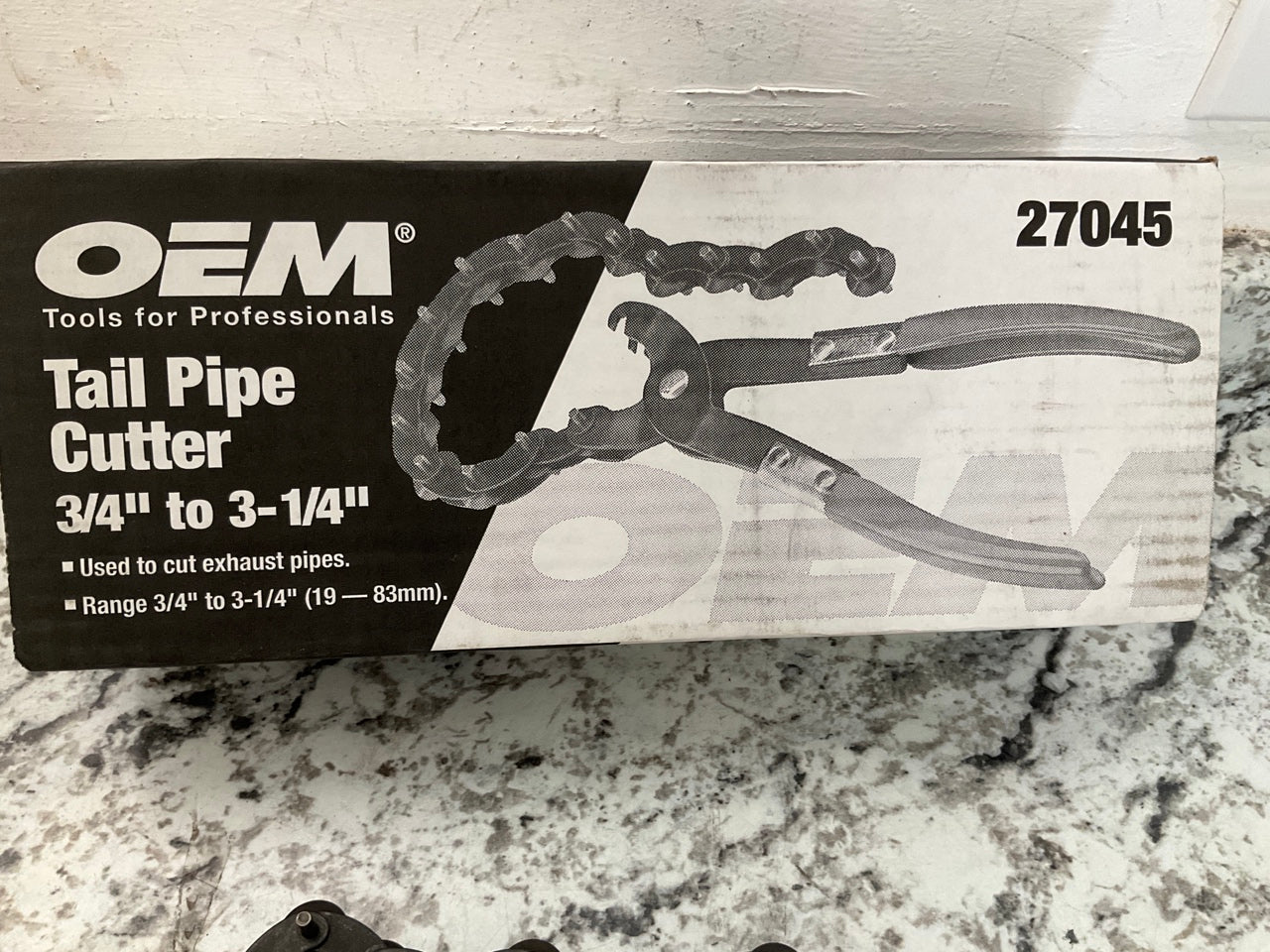 OEM Tools 27045 3/4'' To 3-1/4'' Exhaust Tail Pipe Cutter