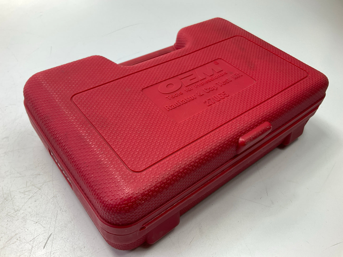 USED #28 - OEM TOOLS 27065 Radiator And Cap Tool Test Kit