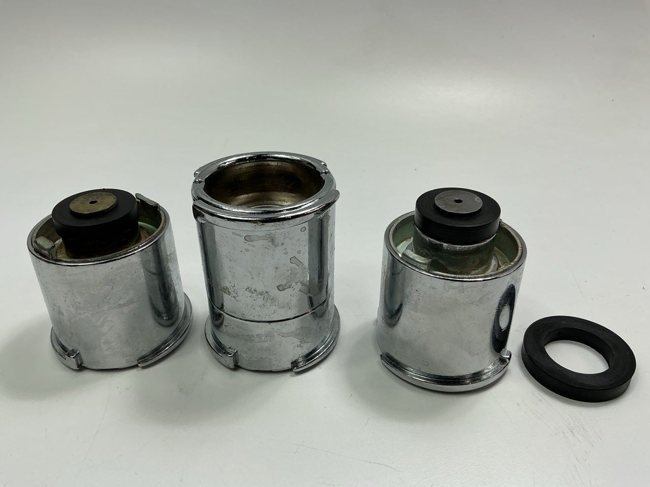 USED #32 - OEM TOOLS 27065 Radiator And Cap Tool Test Kit