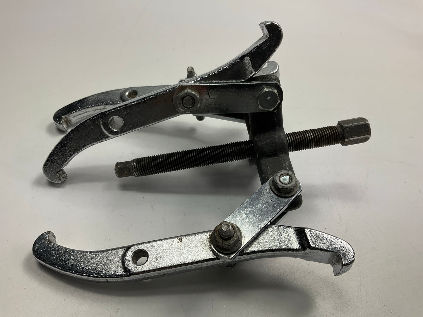 USED #14 - OEM Tools 27078 5 Ton 2/3 Jaw Gear Removal Puller Tool