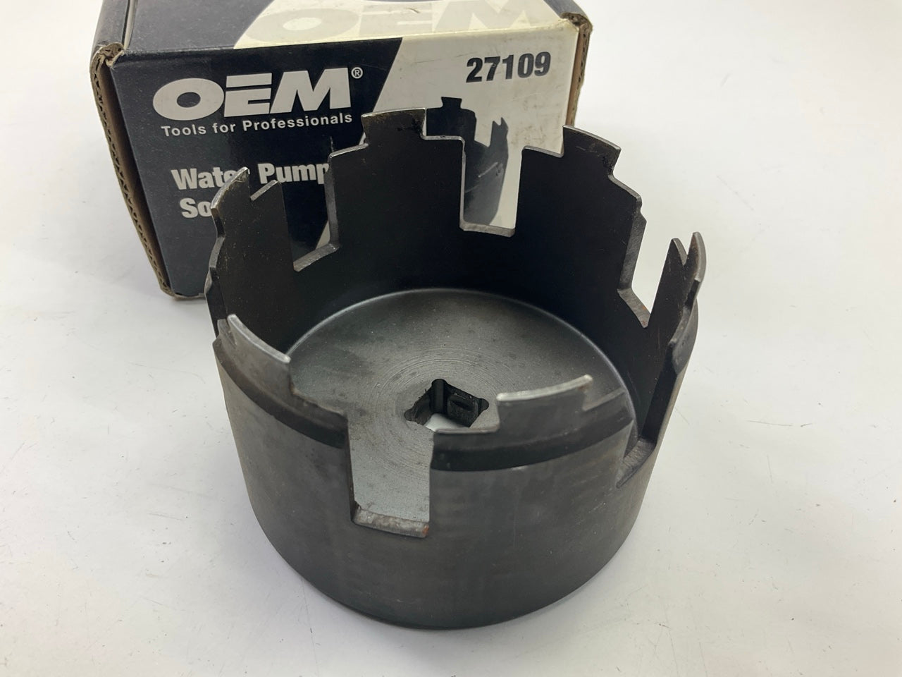 USED #12 OEM Tools 27109 Water Pump Socket Remover / Installer For Cadillac 4.6L
