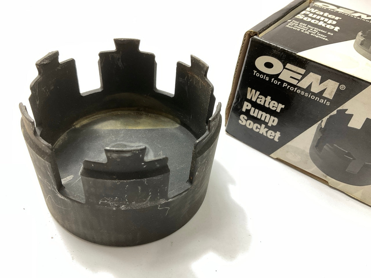 USED #13 OEM Tools 27109 Water Pump Socket Remover / Installer For Cadillac 4.6L