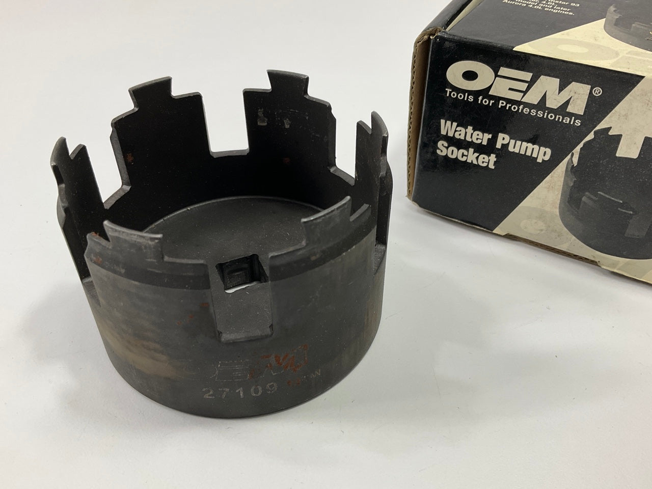 USED #16 OEM Tools 27109 Water Pump Socket Remover / Installer For Cadillac 4.6L