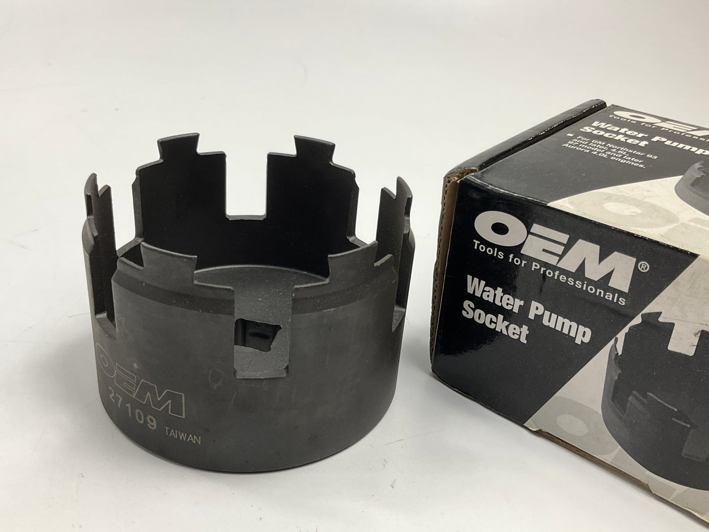 USED #22 OEM Tools 27109 Water Pump Socket Remover / Installer For Cadillac 4.6L
