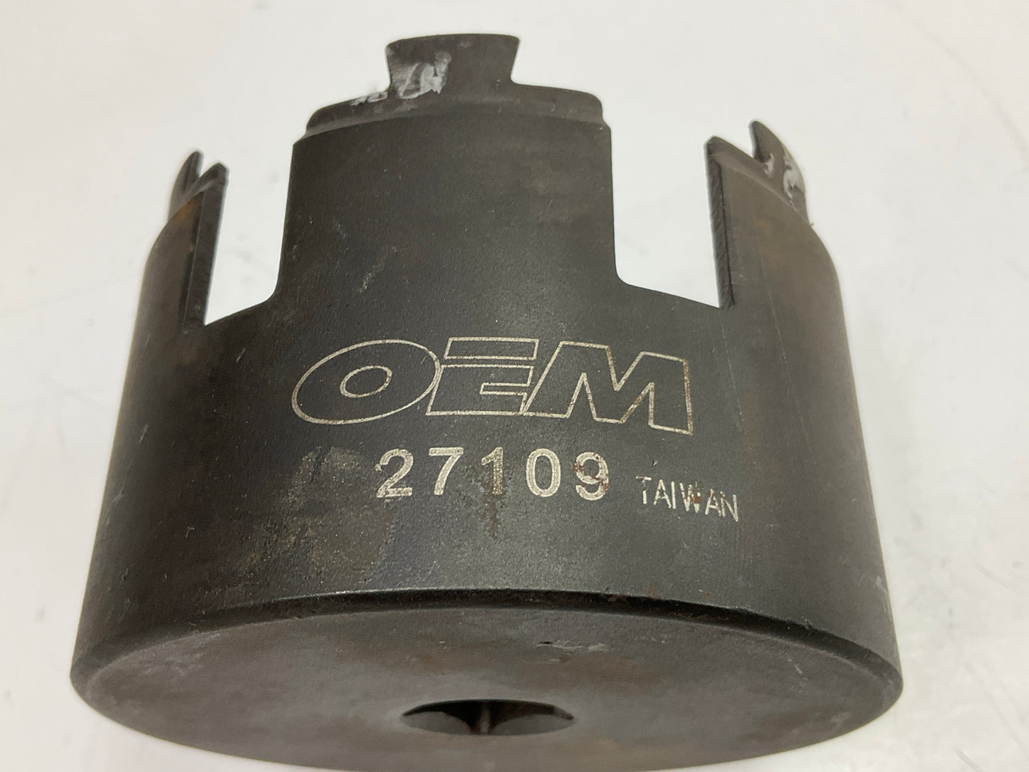 USED #37 OEM Tools 27109 Water Pump Socket Remover / Installer For Cadillac 4.6L