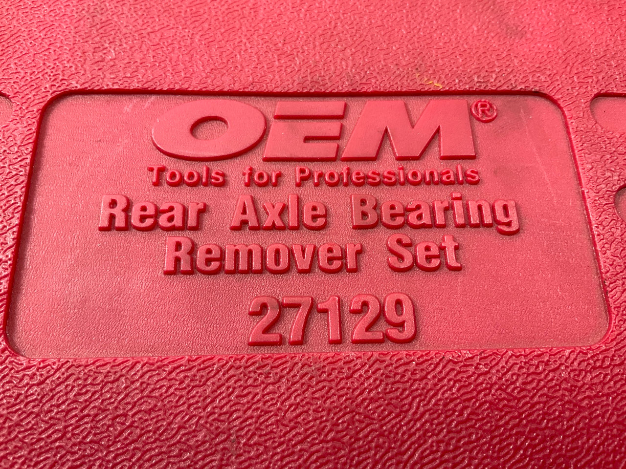 USED #22 OEM Tools 27129 Rear Axle Bearing Remover Tool Set