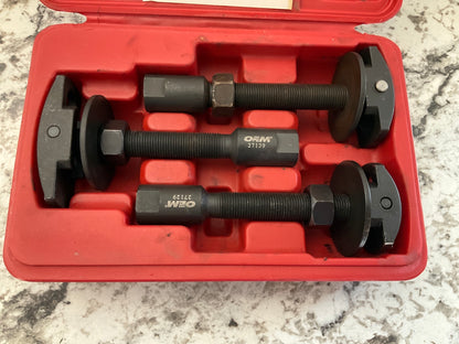 USED #1 - OEM Tools 27129 Rear Axle Bearing Remover Tool Set