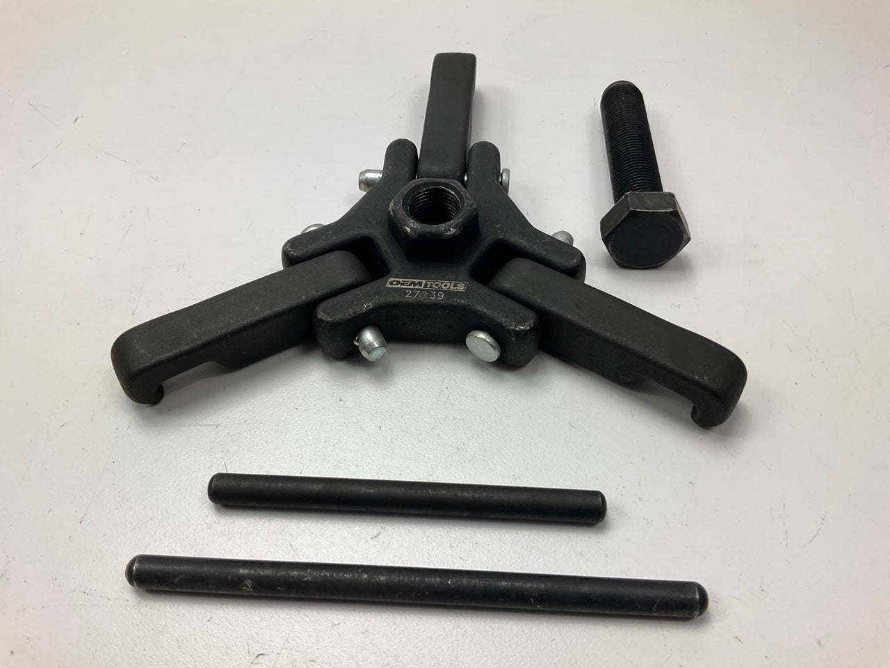 USED #11 OEM TOOLS 27139 Harmonic Damper, Balancer Removal Tool Set For Chrysler