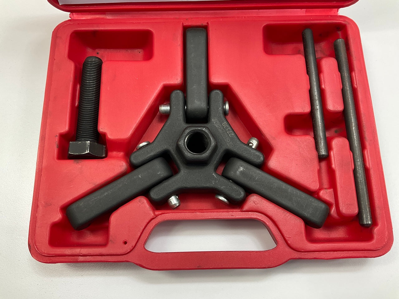 USED #13 OEM TOOLS 27139 Harmonic Damper, Balancer Removal Tool Set For Chrysler