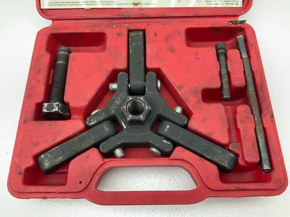 USED #29 OEM TOOLS 27139 Harmonic Damper, Balancer Removal Tool Set For Chrysler