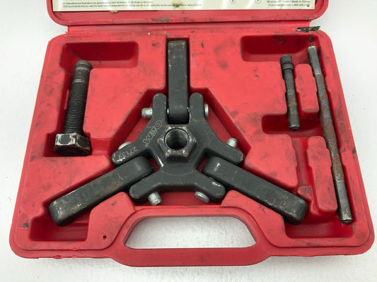 USED #29 OEM TOOLS 27139 Harmonic Damper, Balancer Removal Tool Set For Chrysler