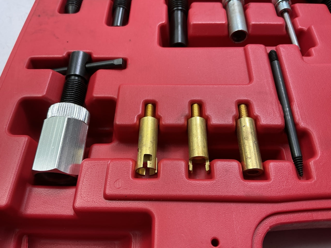 USED #60 - OEM TOOLS 27150 A/C Compressor Clutch Hub Removal Install Tool Set