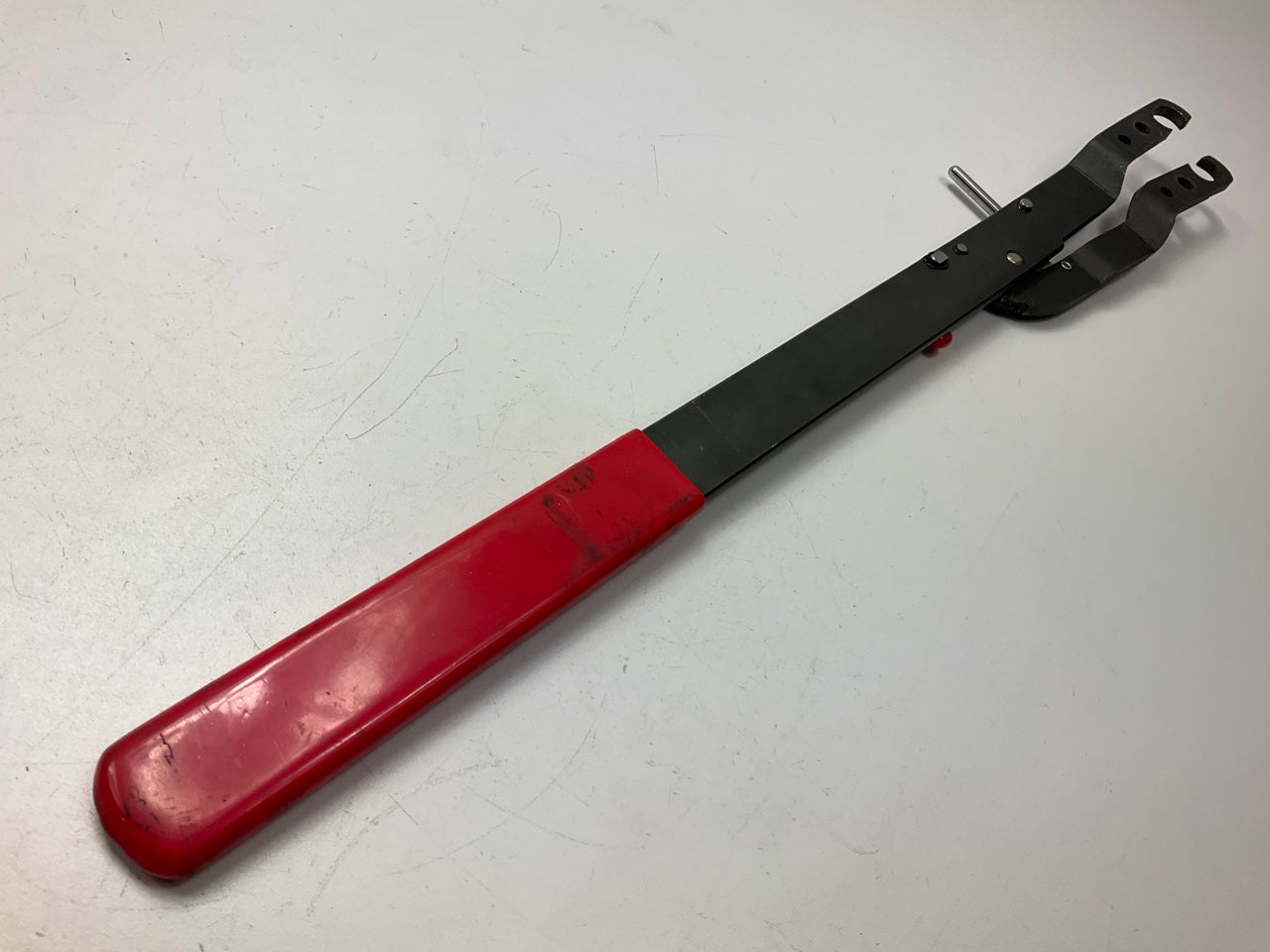 USED #15 - OEM Tools 27171 Adjustable Fan Clutch Holding Tool