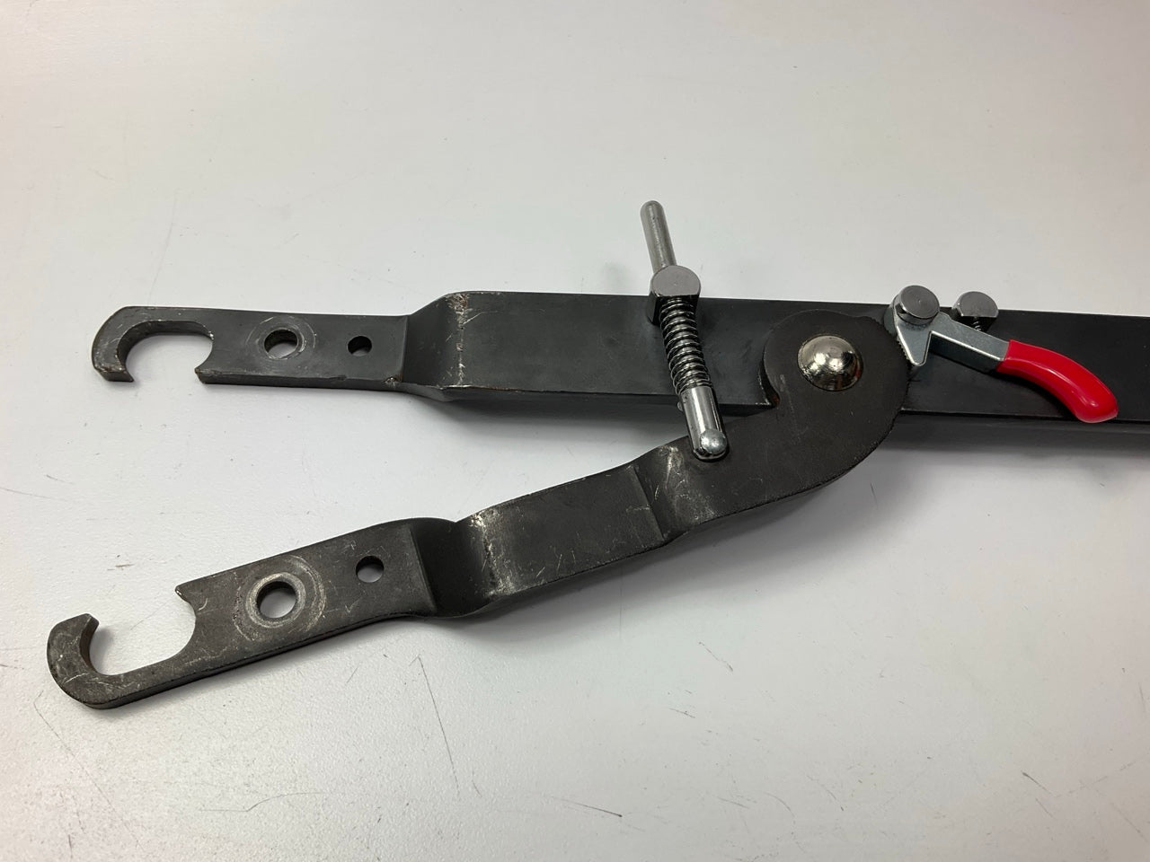 USED #15 - OEM Tools 27171 Adjustable Fan Clutch Holding Tool