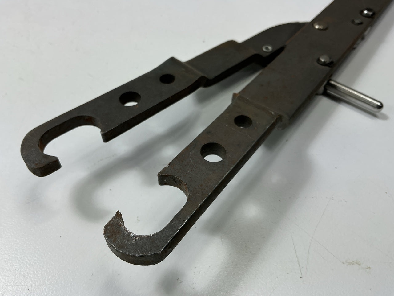 USED #24 - OEM Tools 27171 Adjustable Fan Clutch Holding Tool