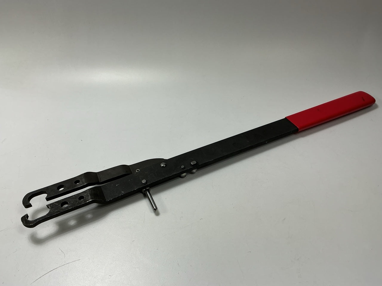 USED #25 - OEM Tools 27171 Adjustable Fan Clutch Holding Tool