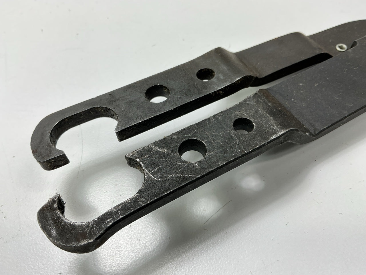USED #25 - OEM Tools 27171 Adjustable Fan Clutch Holding Tool