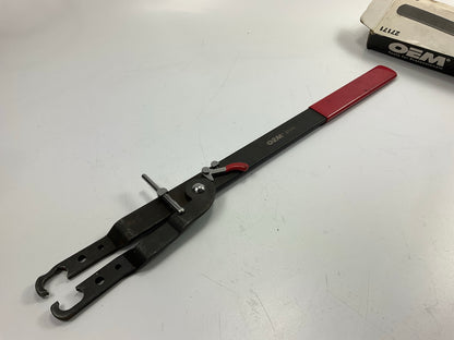 USED #28 - OEM Tools 27171 Adjustable Fan Clutch Holding Tool